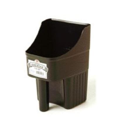 Little Giant Enclosed Plastic Feed Scoop 3 Qt - Black - 3 Qt